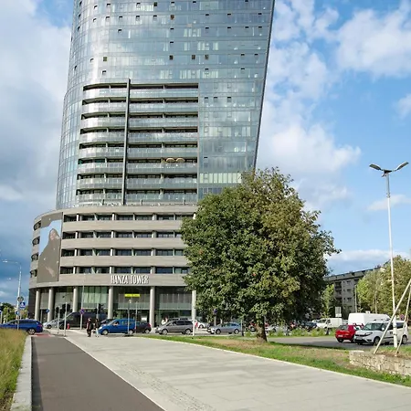 Apartment Modern With Swimming Pool In Hanza Tower By Renters Szczecin