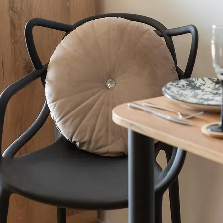 Modern With Swimming Pool In Hanza Tower By Renters * Στσέτσιν