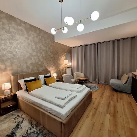 Modern With Swimming Pool In Hanza Tower By Renters Lägenhet *